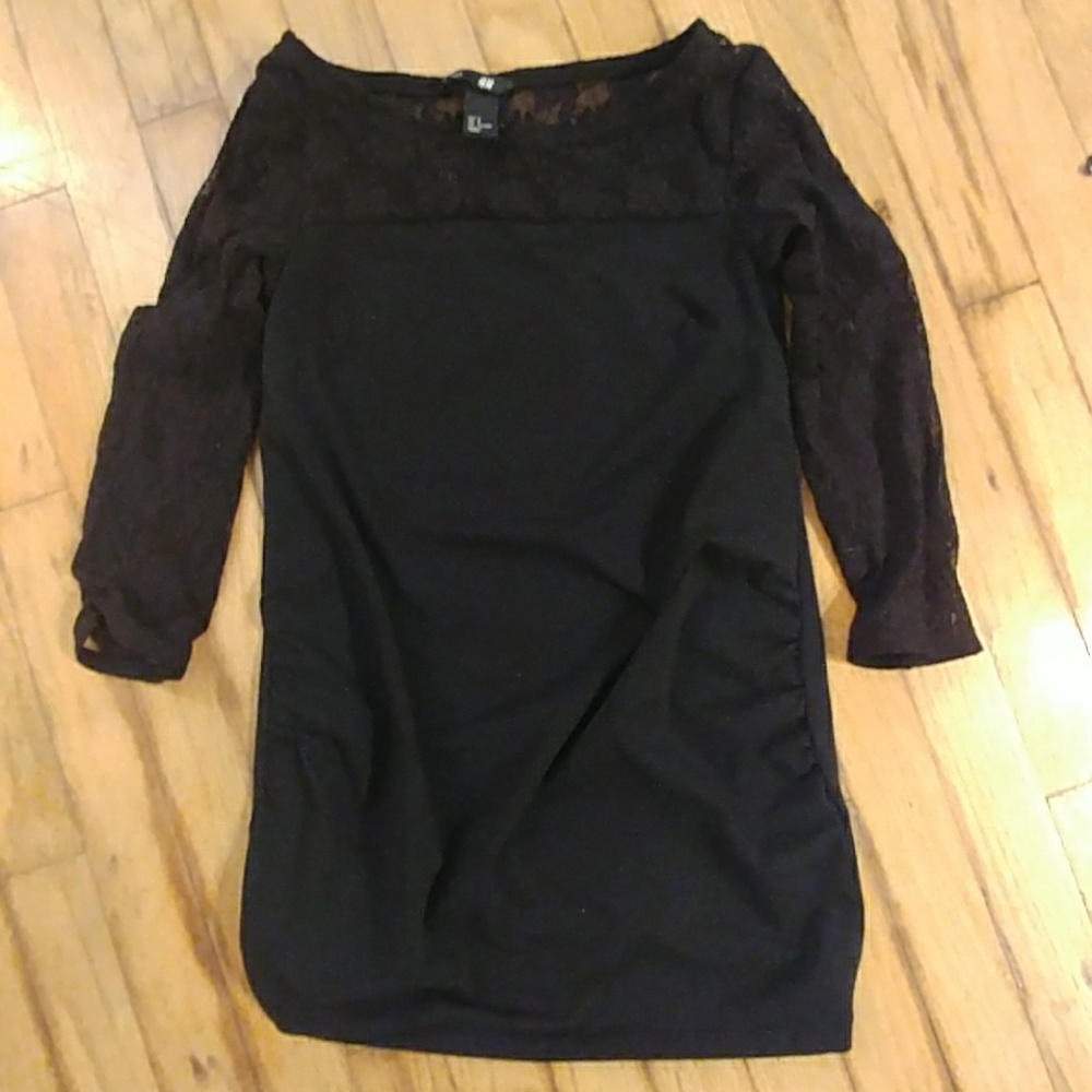 S / Maternity H&M Shirt